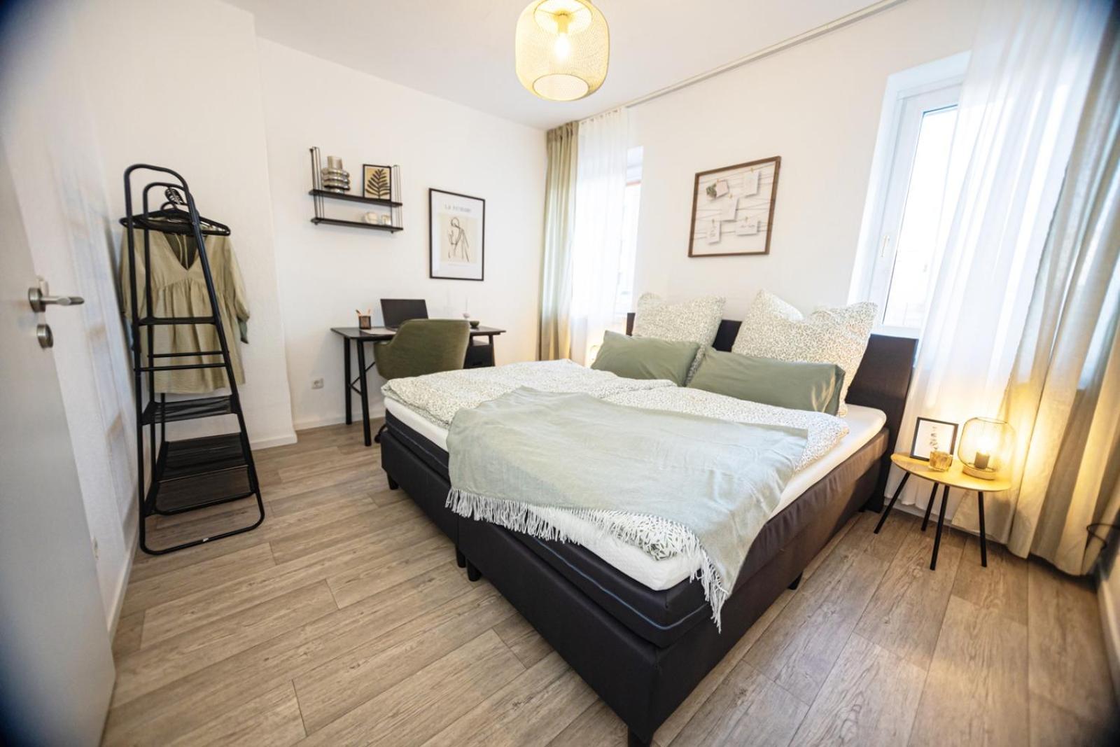 Blossfeld-Apartments Geraeumige Stadtoase Mitten Im Zentrum Mit 3 Schlafzimmern, Gratis Parkplatz, W-Lan, Netflix Γιένα Εξωτερικό φωτογραφία